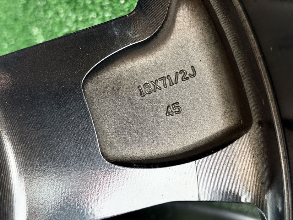 4бр. КАТО НОВИ 18” ОРИГИНАЛНИ Джанти 5х114.3 за -NISSAN/RENAULT/DACIA/Toyota/Honda- 7.5Jx18H2, ET45