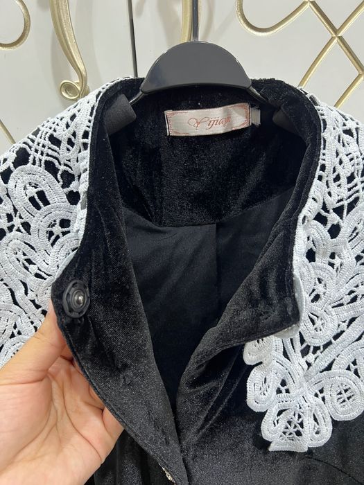 короткое черное платье