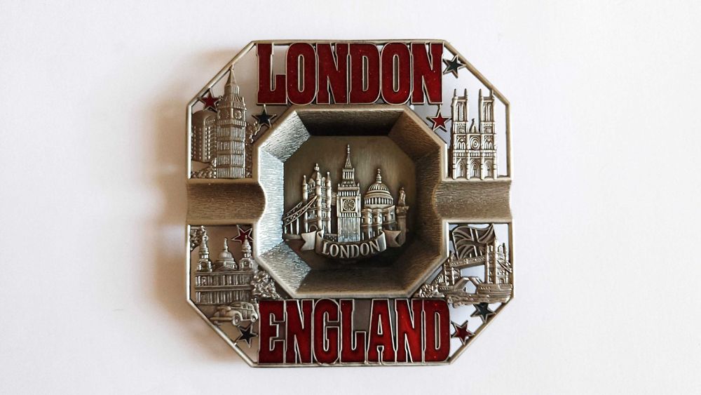 Сувенири от London, Dubai и Холандия