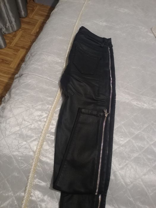 Кожени панталони