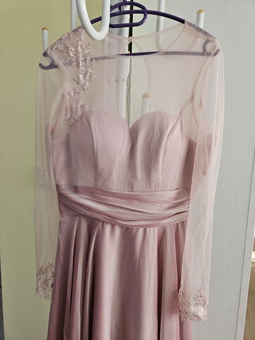 Официална/ абитуриентска рокля