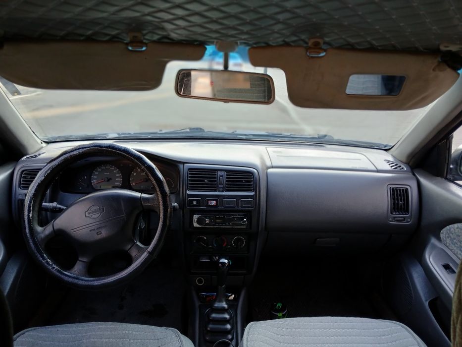 Продам ниссан альмеру