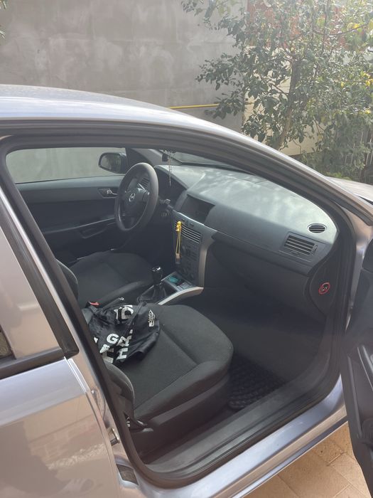 OPEL Astra 2009 — imagine 4