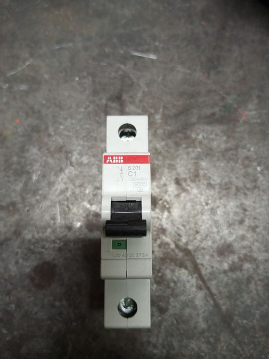 Блок питания,автоматы, розетки.