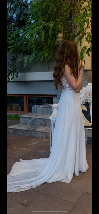 Vând rochie de mireasă, marimea Xs-S, in stare foarte buna