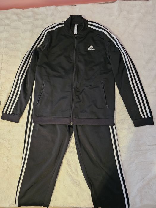 Дамски екип Адидас