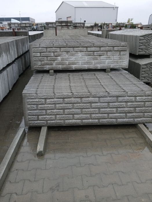 Garduri din  placi de beton