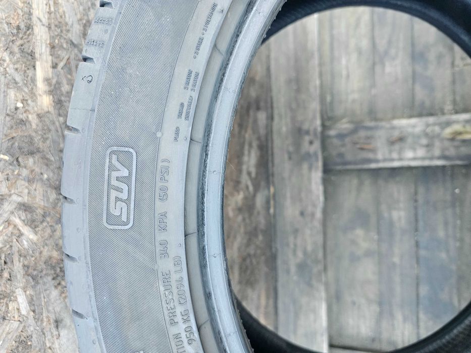 Anvelope in 2 Marimi 315 35 20/ 275 40 20