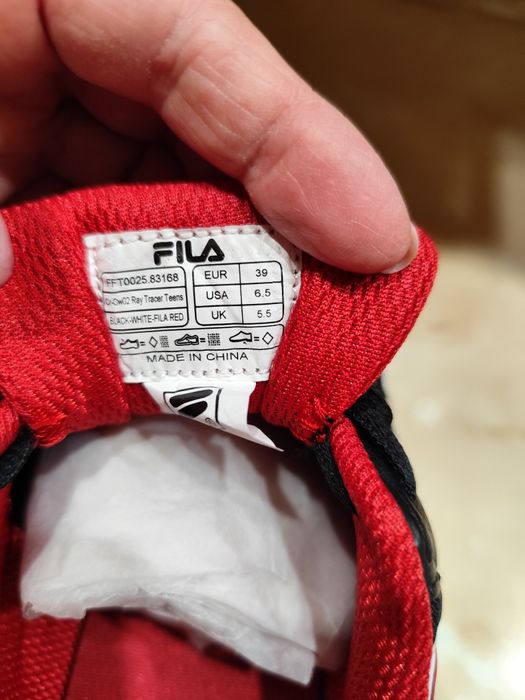 Унисекс маратонки Fila