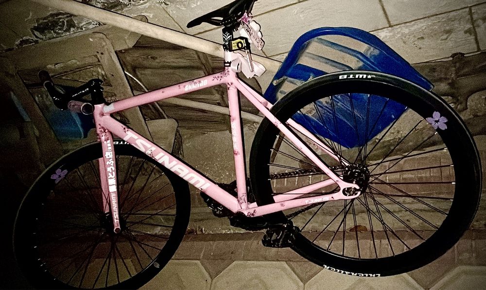 Продам ФРЕИМСЕТ Tsunami snm100 pink