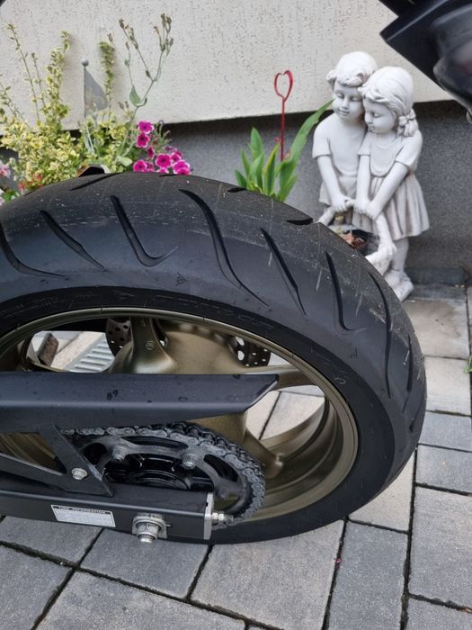 Yamaha XJ6 Diversion , 16.595 km  in stare excelenta , 2011. Se poate limita legal la A2