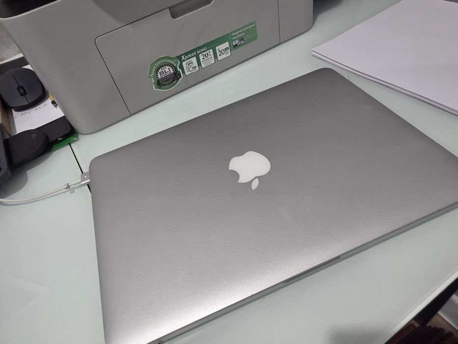 Продам MacBook pro