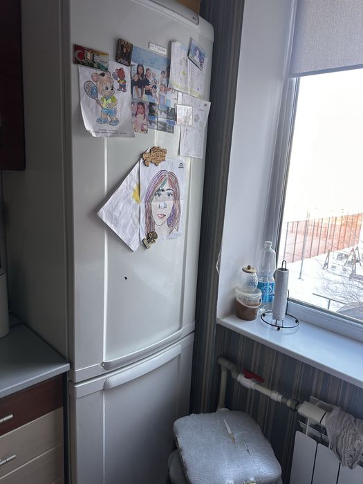 Продается холодильник