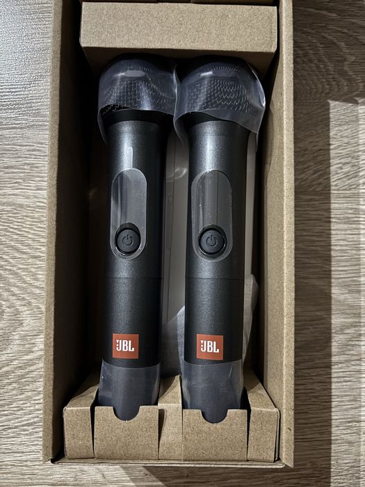 Продам микрофоны JBL