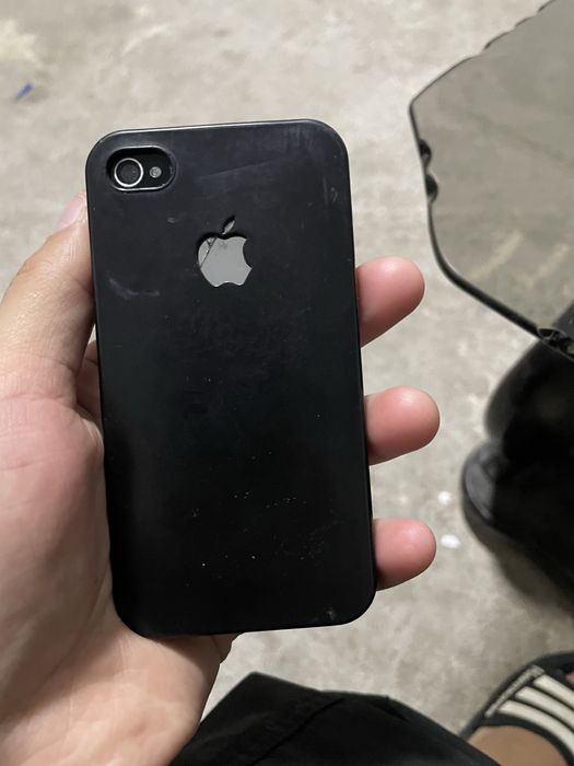 Айфон 5с-и айфон 4