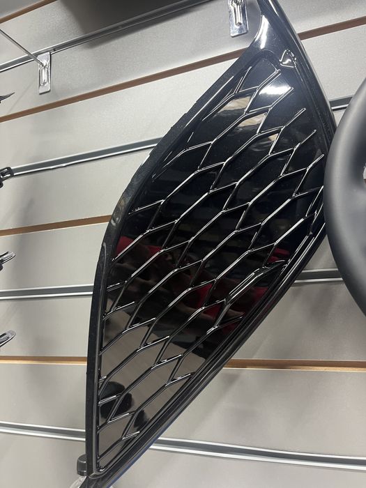 Оправа бампера Toyota Camry 70/75