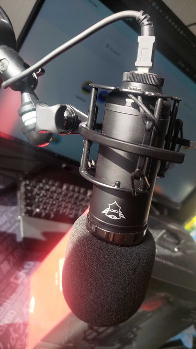 Микрофон Trust GXT 256 EXXO Streaming - Б/У