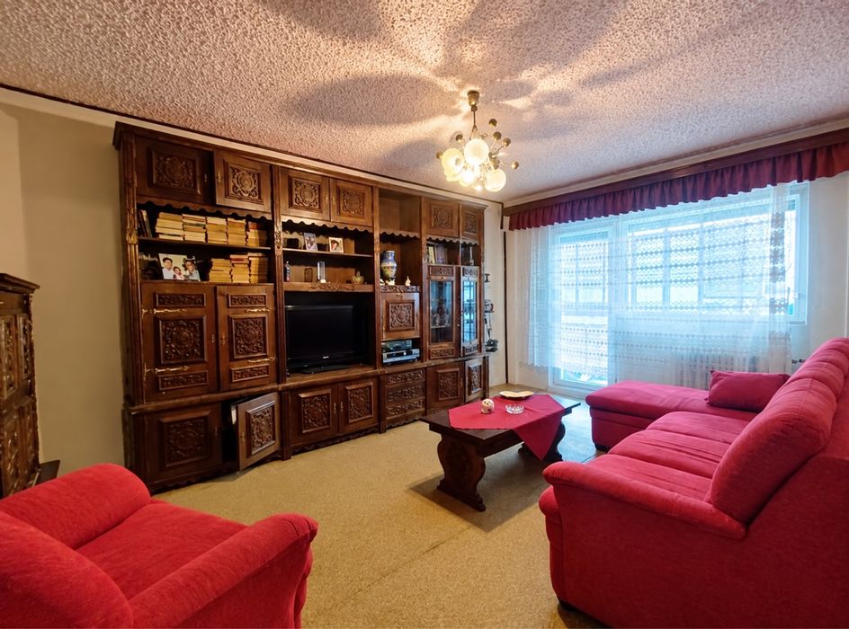 Apartament 3 camere Aradul Nou