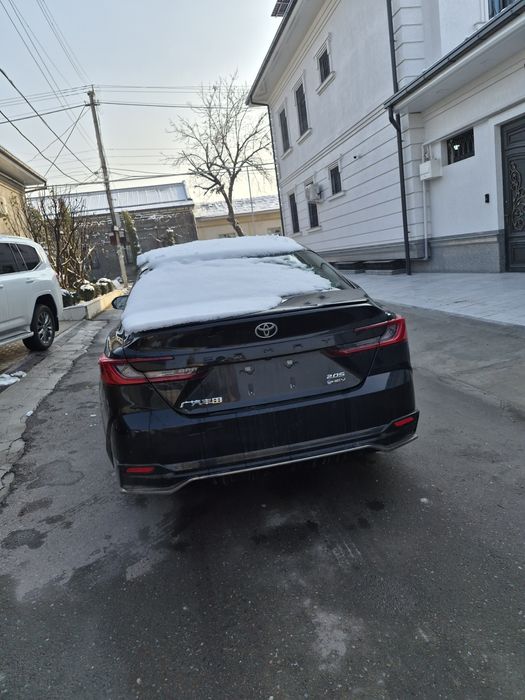 Tayota camry 2 litrli hybrid