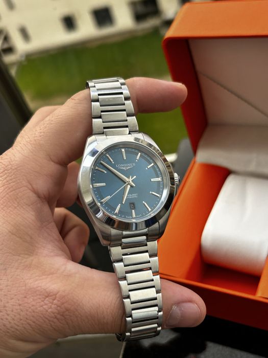 Longines Conquest Automatic 41 mm Blue – mecanic, spate transparent