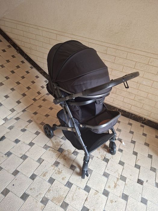 Детская коляска в хорошем состоянии