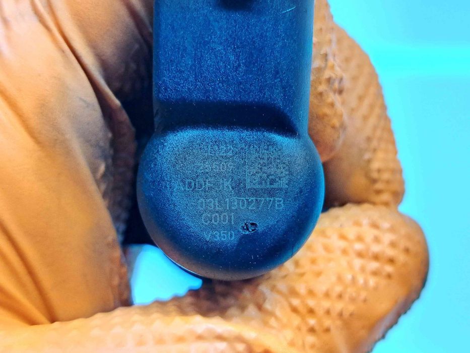 Injector  Volkswagen Passat B7 (362) [Fabr 2010-2014] 03L130277B 1.6 T