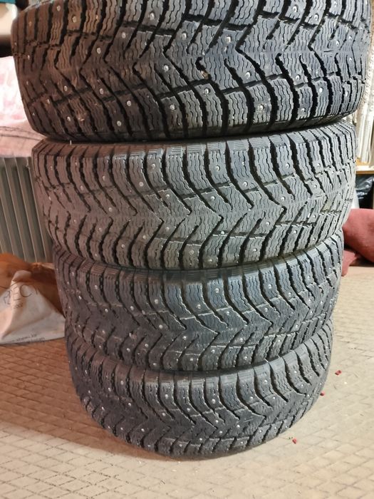 Продам авто шины легковые