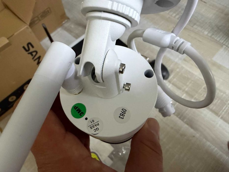 Охранителни камери за външен и вътрешен монтаж 3MP и хард диск 1TB NVR