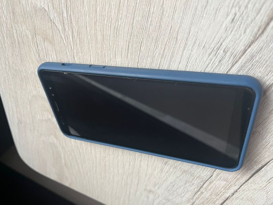 Продам смартфон samsung