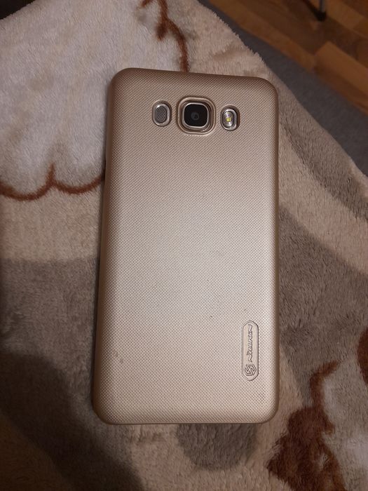 Vând samsung j7 2016