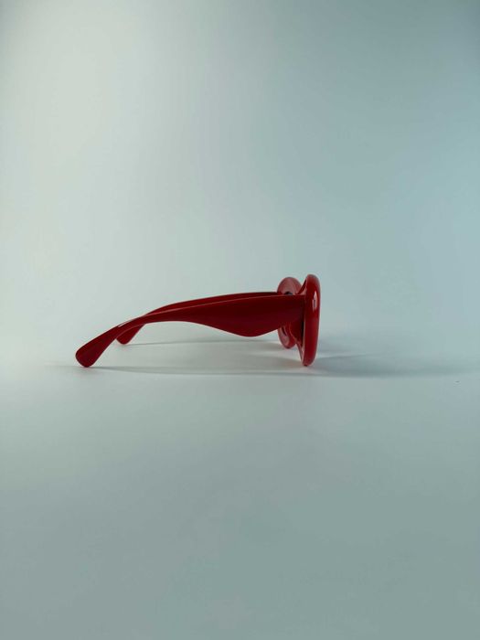 Слънчеви очила 100% UV защита в червено и черно