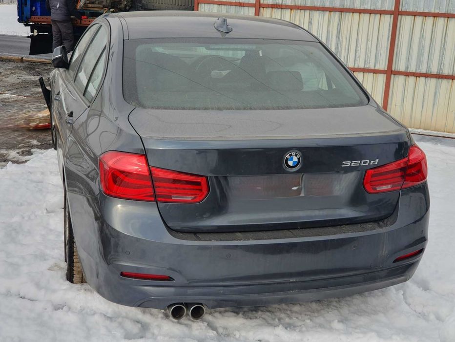 Dezmembrez BMW Seria 3 F30 2.0D 2017