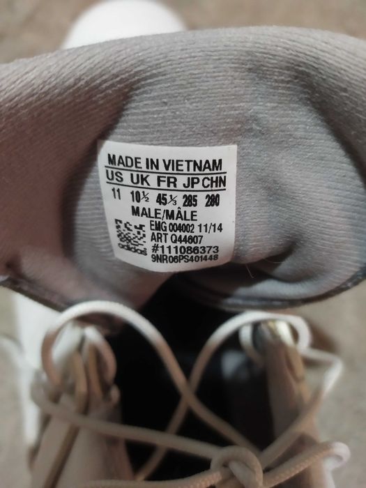 Продавам обувки за голф Adidas