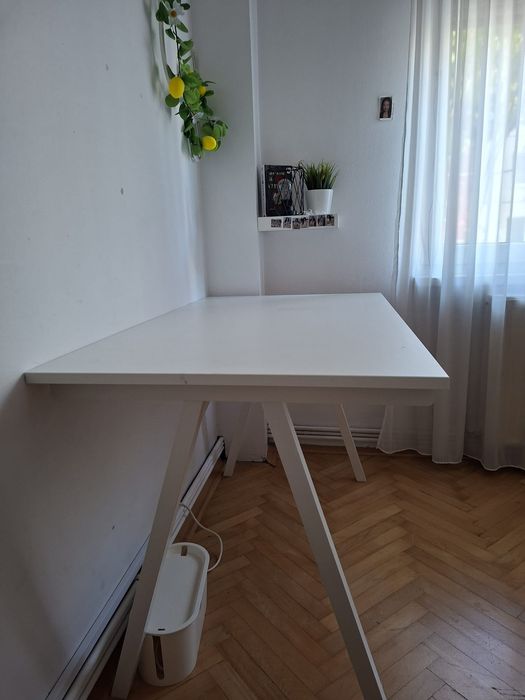 Birou de vânzare