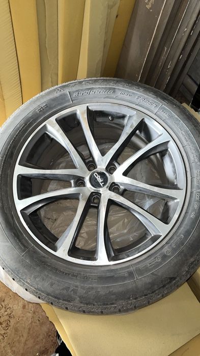 Шины (для машины)