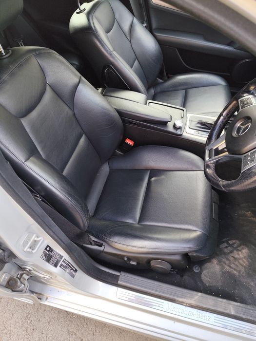 На части Мерцедес  C220 ОМ651 170 КС W204 комби AMG 18 цола xenon