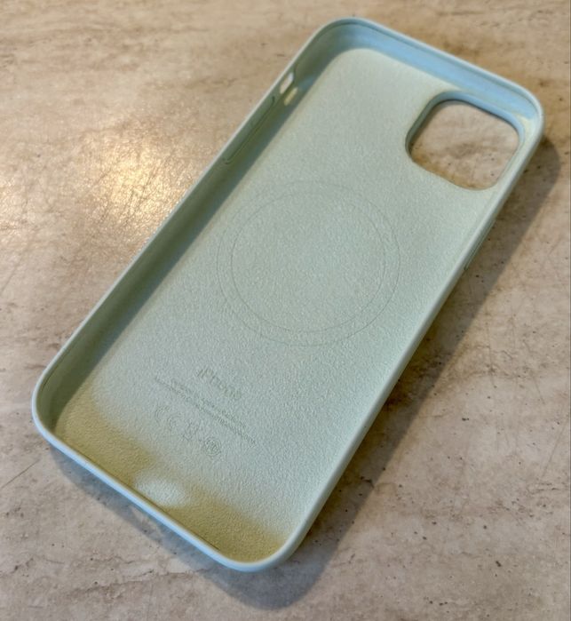 Кейс за Iphone 15+