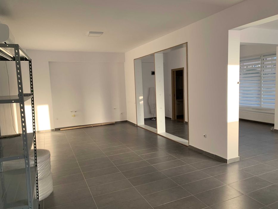 Spatiu comercial Chiajna - Militari Residence