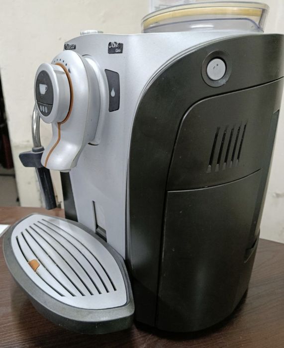 Продается автоматическая кофемашина