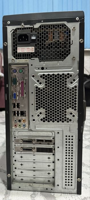 корпус ASUS Vento A8