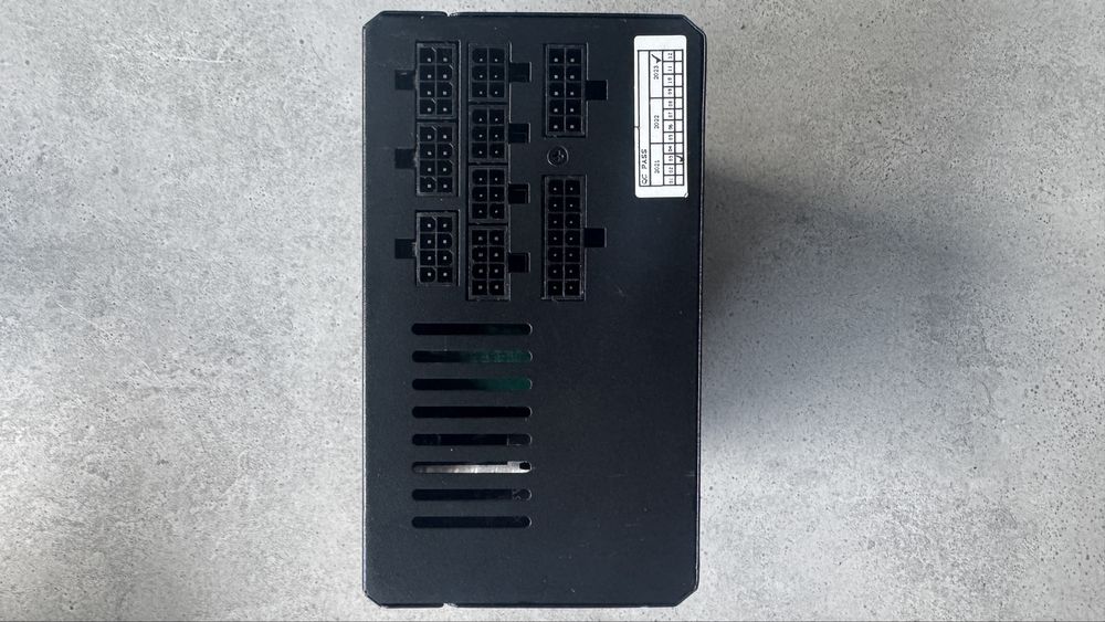 Sursa modulara Mars Gaming 750W