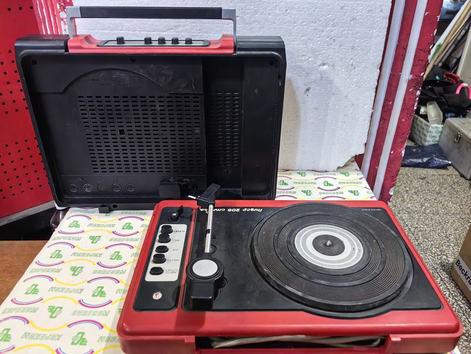 Електрофон ЛИДЕР-206