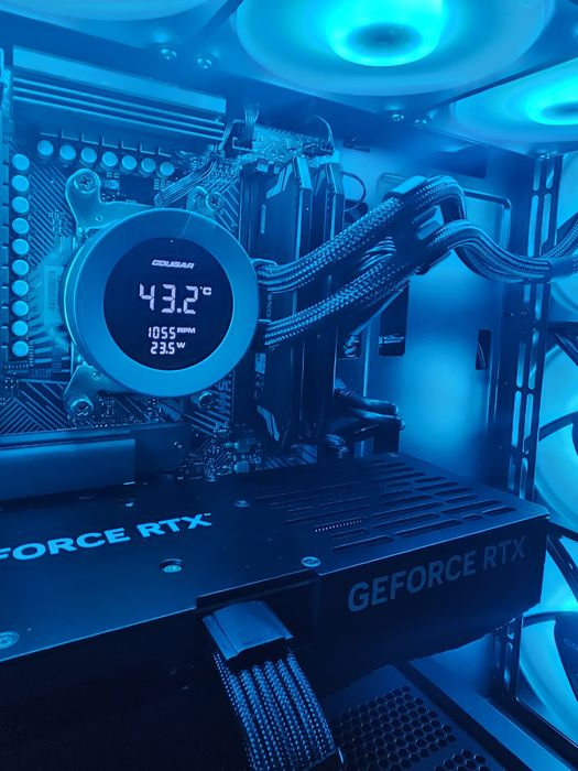 High-End Gaming PC / Ryzen 7 7800X3D / RTX 4080 SUPER 16GB / 32GB DDR5 / CableMod / 360mm AIO