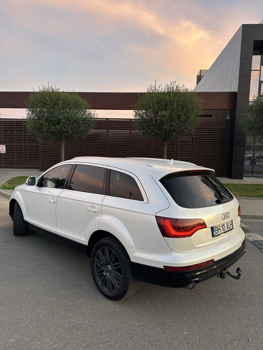 AUDI Q7 2011 — imagine 3