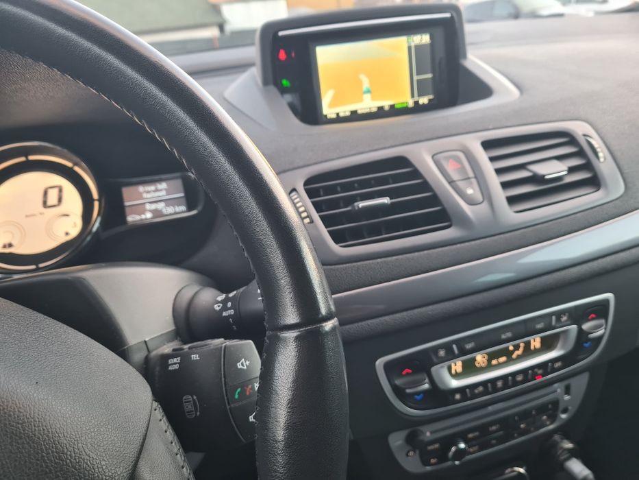 Renault Megane Limited-1.5Dci 110 /an 2015/euro 5/navi/nr rosii