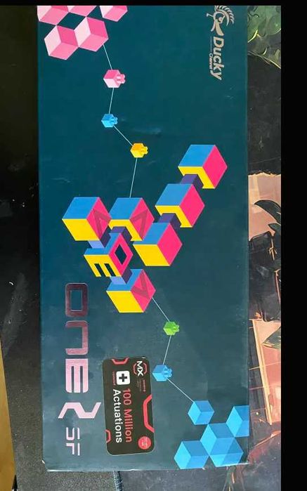 Клавиатура Ducky one 2 SF добро състояние