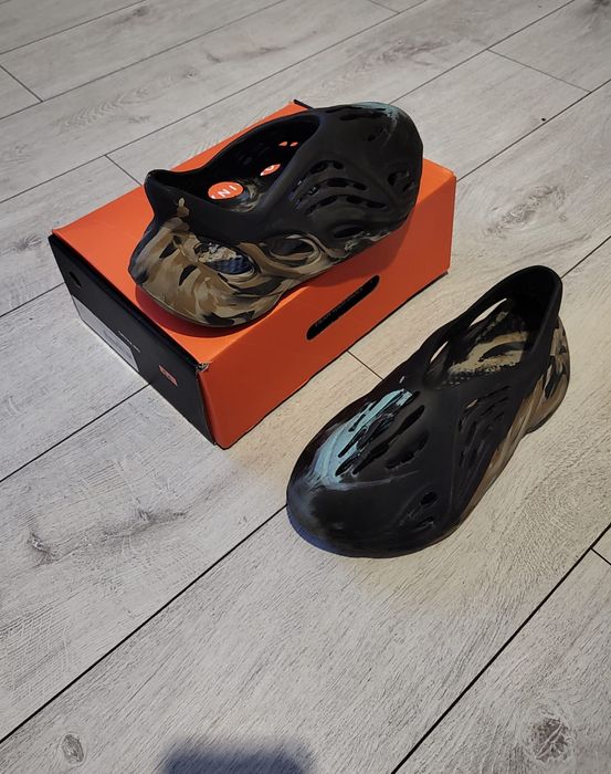 Adidas spuma 43-44