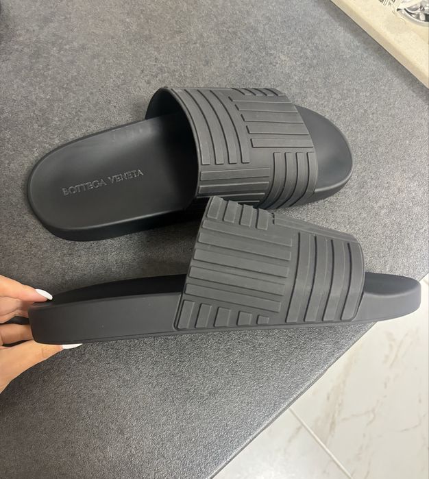 Оригинални мъжки чехли Bottega Venetta