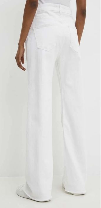 Бели дънки Answear Lab