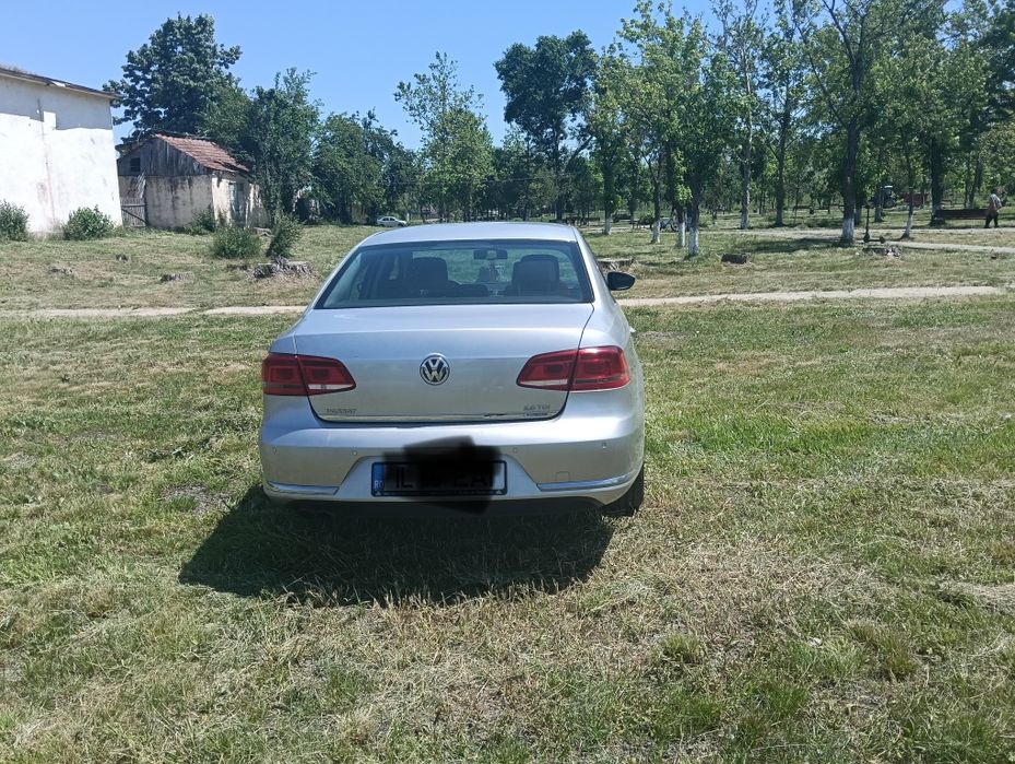 VOLKSWAGEN Passat 2011 — imagine 3